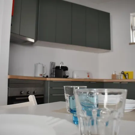 Rocha - Luxury Портиман